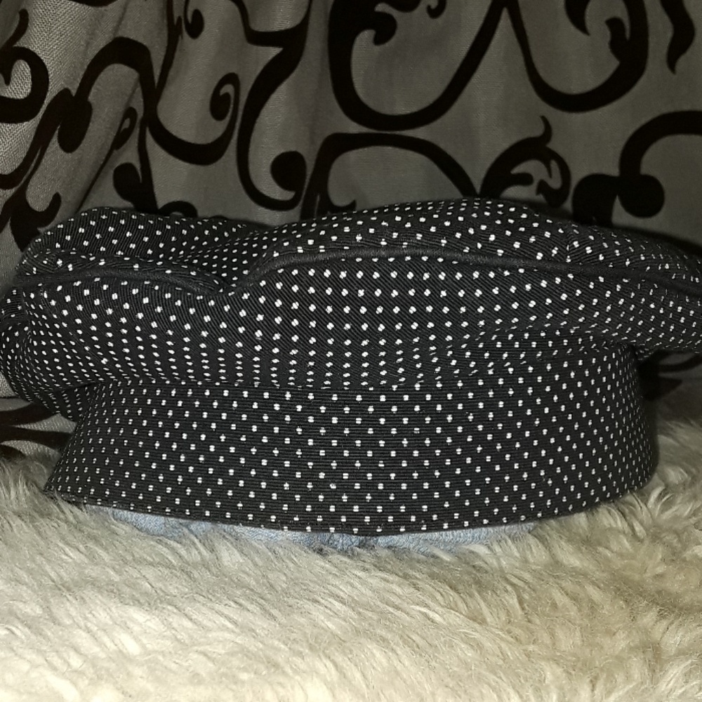 Giorgio Armani hat